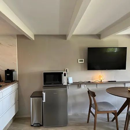 Stolpboerderij Maria's Hoeve Gastenverblijf Rust En Ruimte Apartment